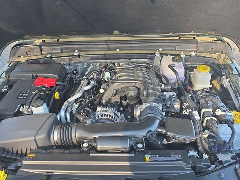 New 2026 Jeep Gladiator Willys AWD/4WD image 14