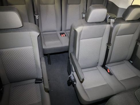 Used 2024 Ford Transit 350 XLT image 13