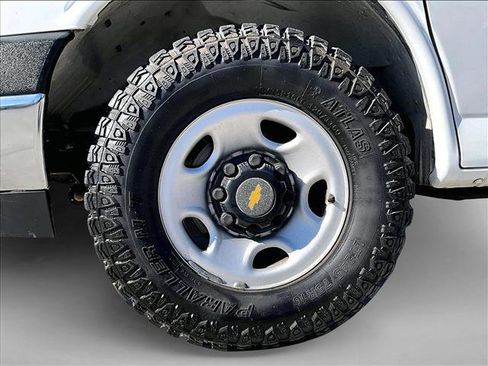 Used 2019 Chevrolet Express 3500 LT w/ LT Preferred Equipment Group image 10