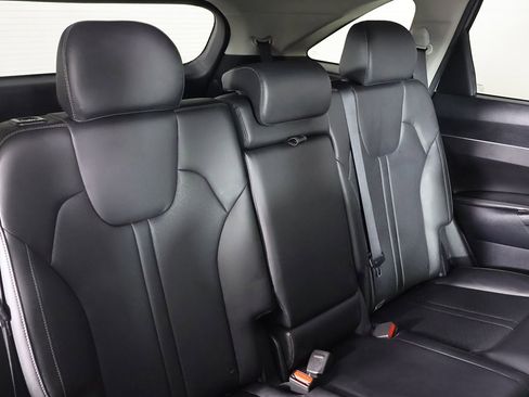 Used 2023 Kia Sorento S w/ Panoramic Sunroof Package image 34