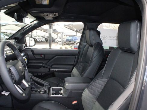 New 2026 Toyota 4Runner 4WD image 7