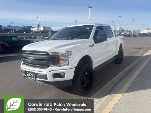Used 2018 Ford F150 XLT w/ Equipment Group 302A Luxury image 9