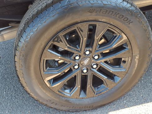 Certified 2025 Ford F150 Lariat w/ Equipment Group 501A Mid AWD/4WD image 8