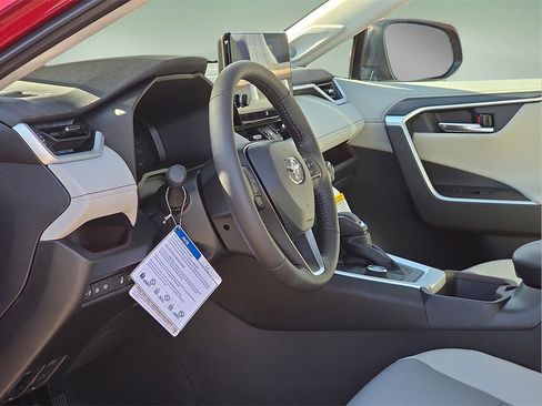 New 2025 Toyota RAV4 Limited image 21