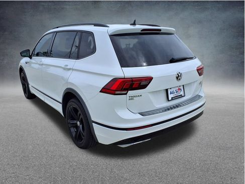 Used 2019 Volkswagen Tiguan S FWD image 14