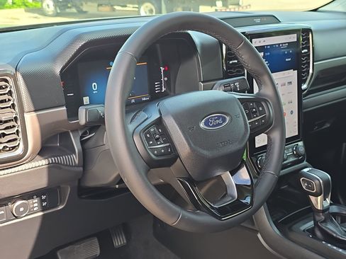 Used 2024 Ford Ranger XLT w/ Technology Package image 14