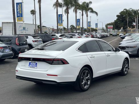 Used 2023 Honda Accord EX image 24