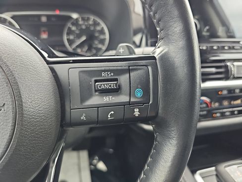 Used 2023 Nissan Pathfinder SL w/ SL Premium Package FWD image 18