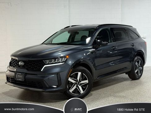 Used 2021 Kia Sorento S FWD image 1