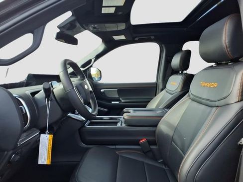 New 2025 Ford Expedition Tremor image 5