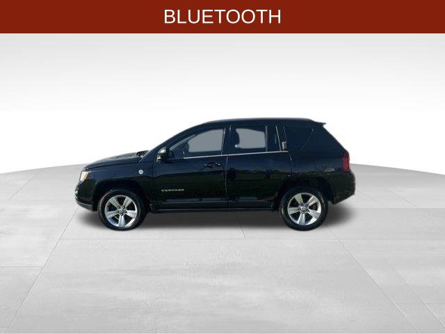 Used 2013 Jeep Compass Latitude AWD/4WD image 4