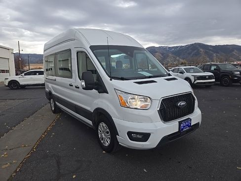 Used 2022 Ford Transit 350 XLT image 3