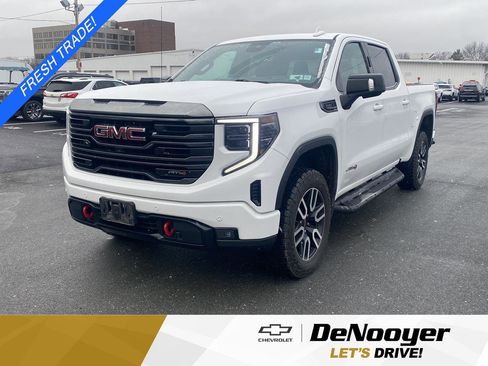 Used 2023 GMC Sierra 1500 AT4 w/ AT4 Premium Package image 1