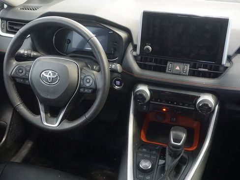 Used 2024 Toyota RAV4 Adventure AWD/4WD image 25