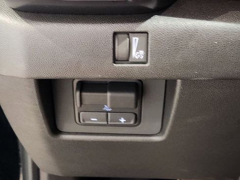 New 2026 GMC Canyon AT4 image 25