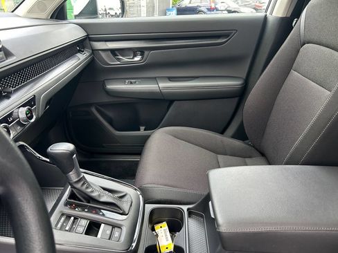 Certified 2025 Honda CR-V EX image 16