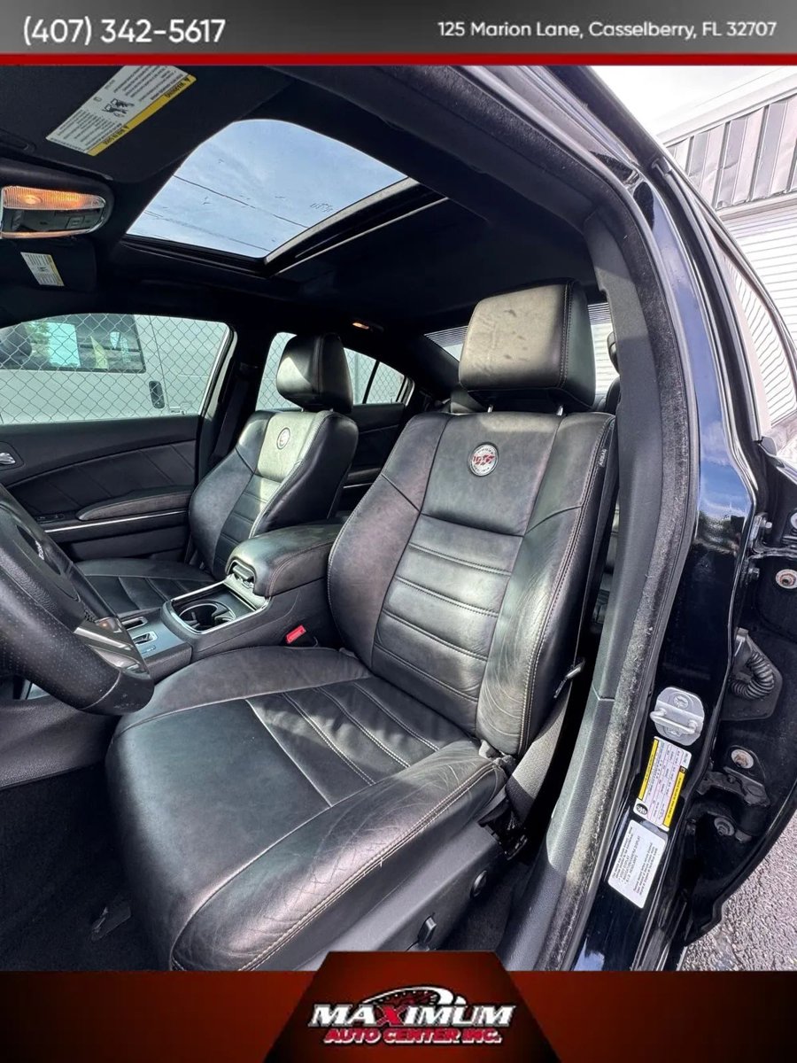 Used 2014 Dodge Charger R/T RWD image 9