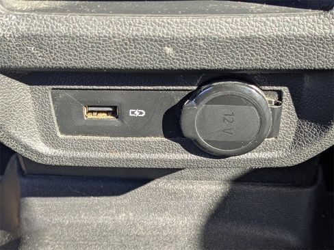 Used 2020 Volkswagen Tiguan SEL image 15