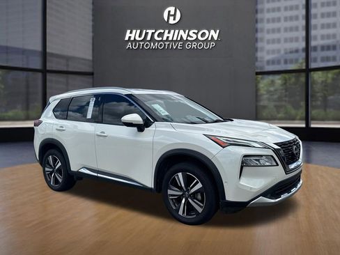 Used 2022 Nissan Rogue Platinum w/ Head-Up Display Package FWD image 1