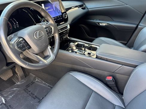 Used 2023 Lexus RX 350 FWD w/ Cold Area Package image 10