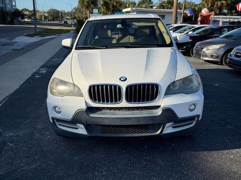 Used 2010 BMW X5 xDrive30i image 3