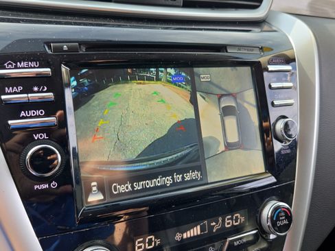 Used 2018 Nissan Murano Platinum FWD image 20