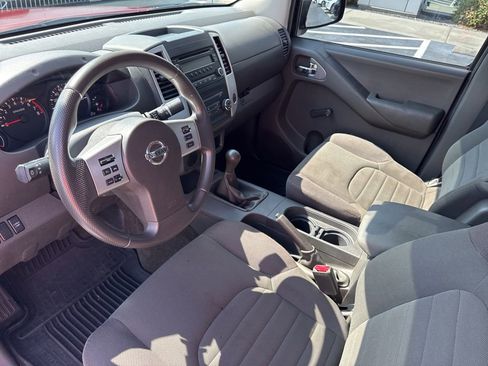 Used 2014 Nissan Frontier S w/ S Preferred Package image 10