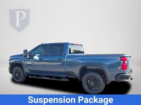 New 2026 Chevrolet Silverado 2500 Custom w/ Custom Value Package AWD/4WD image 11