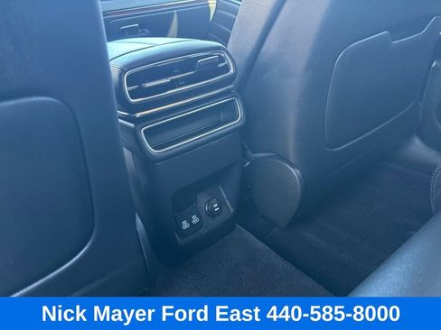 Used 2025 Genesis GV80 2.5T Standard image 22