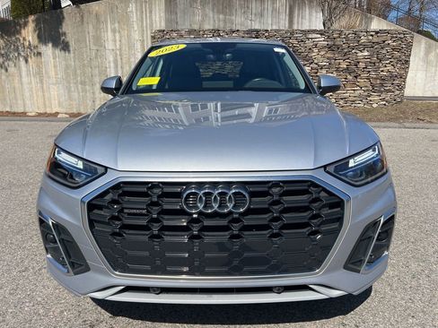 Used 2023 Audi Q5 2.0T Premium w/ Convenience Package image 9