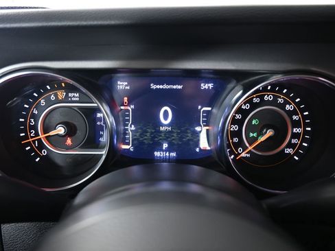 Used 2023 Jeep Gladiator Sport AWD/4WD image 24