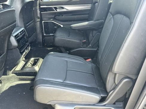 New 2026 Jeep Grand Wagoneer Limited image 21