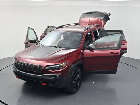 Used 2020 Jeep Cherokee Trailhawk w/ Comfort/Convenience Group AWD/4WD image 55