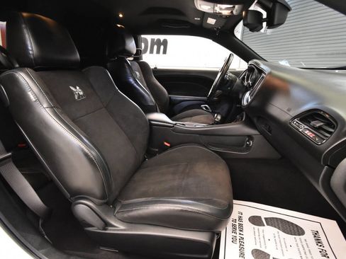 Used 2020 Dodge Challenger R/T Scat Pack image 16