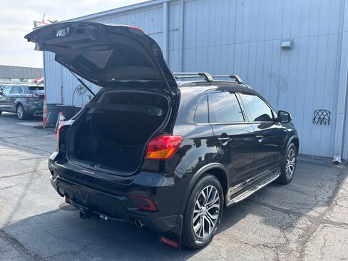 Used 2018 Mitsubishi Outlander Sport SEL AWD/4WD image 16