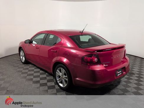 Used 2011 Dodge Avenger Heat image 4