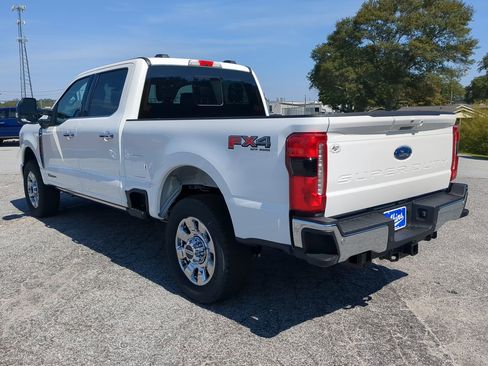New 2026 Ford F250 Lariat w/ Lariat Ultimate Package image 5