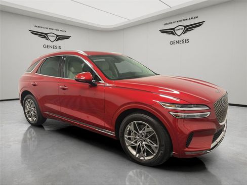 Used 2025 Genesis GV70 2.5T w/ Select Package AWD/4WD image 7