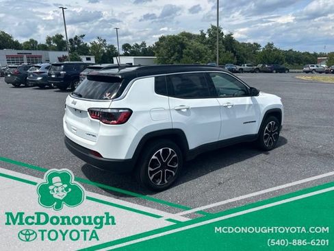 Used 2023 Jeep Compass Limited AWD/4WD image 4