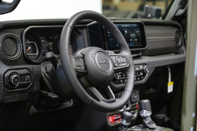 Used 2024 Jeep Wrangler Unlimited Rubicon 392 AWD/4WD image 61