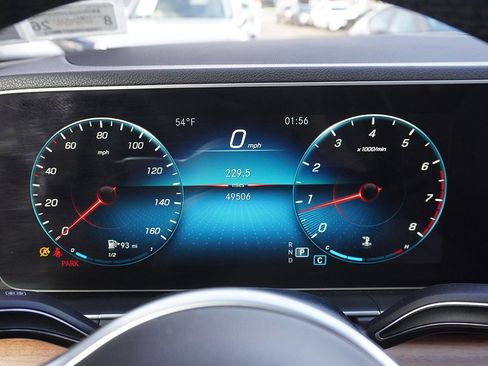 Used 2022 Mercedes-Benz GLE 350 4MATIC image 49