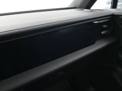 New 2026 Porsche Macan GTS Electric image 23