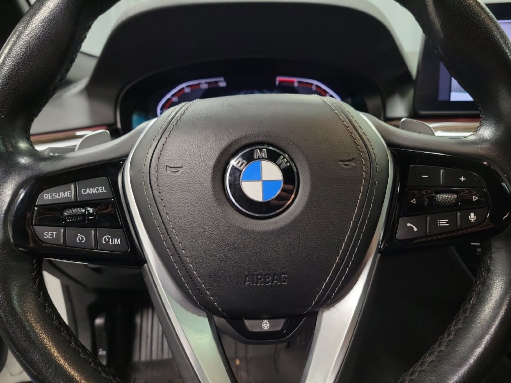 Used 2022 BMW 530i xDrive w/ Convenience Package AWD/4WD image 25