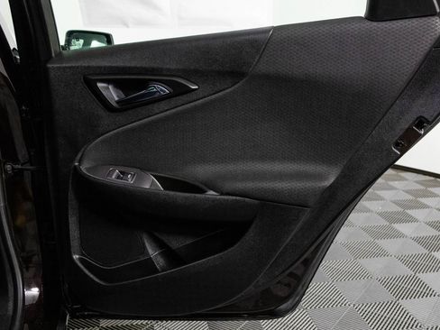 Used 2021 Chevrolet Malibu LS image 37