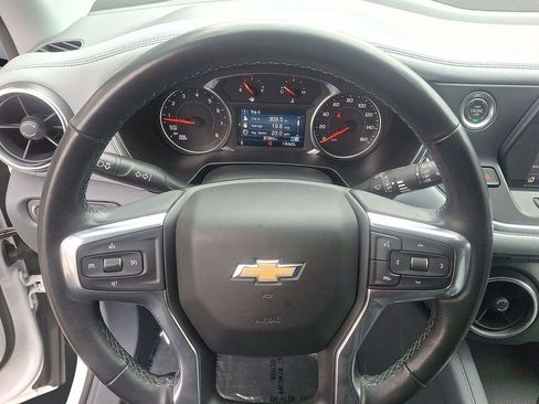 Used 2020 Chevrolet Blazer LT FWD image 16