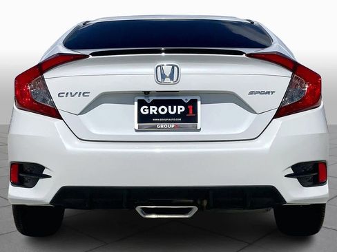 Used 2021 Honda Civic Sport image 5