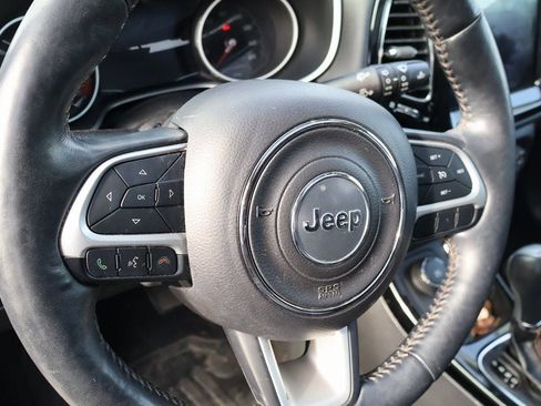 Used 2018 Jeep Compass Limited w/ Navigation Group image 15