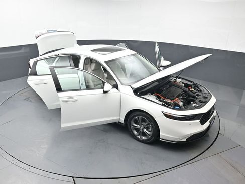 Used 2024 Honda Accord EX-L image 48