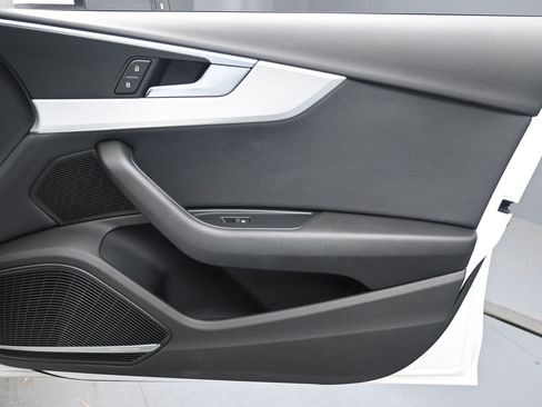 Used 2017 Audi A4 2.0T Premium Plus image 27