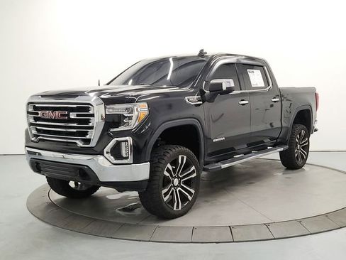 Used 2022 GMC Sierra 1500 SLT w/ SLT Premium Plus Package AWD/4WD image 3